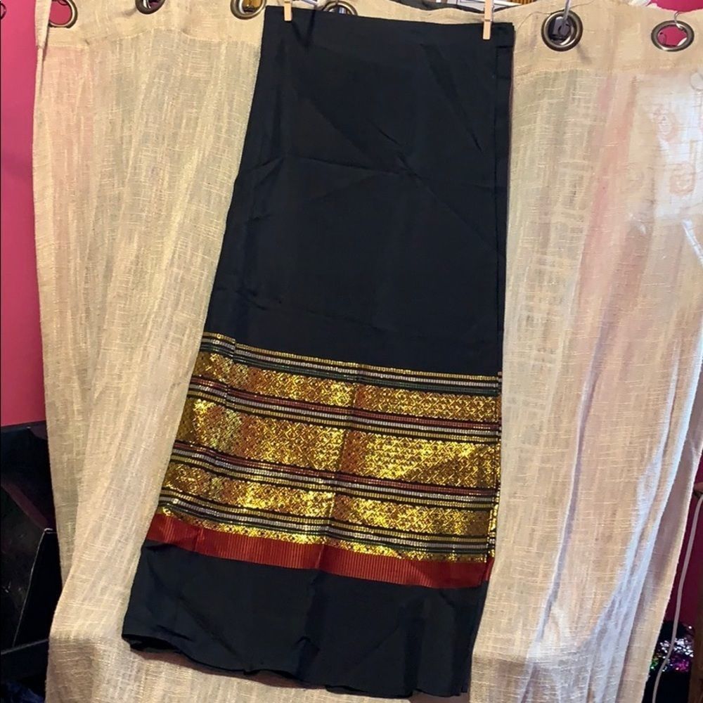 Gorgeous black & gold wrap/ sarong 30 waist